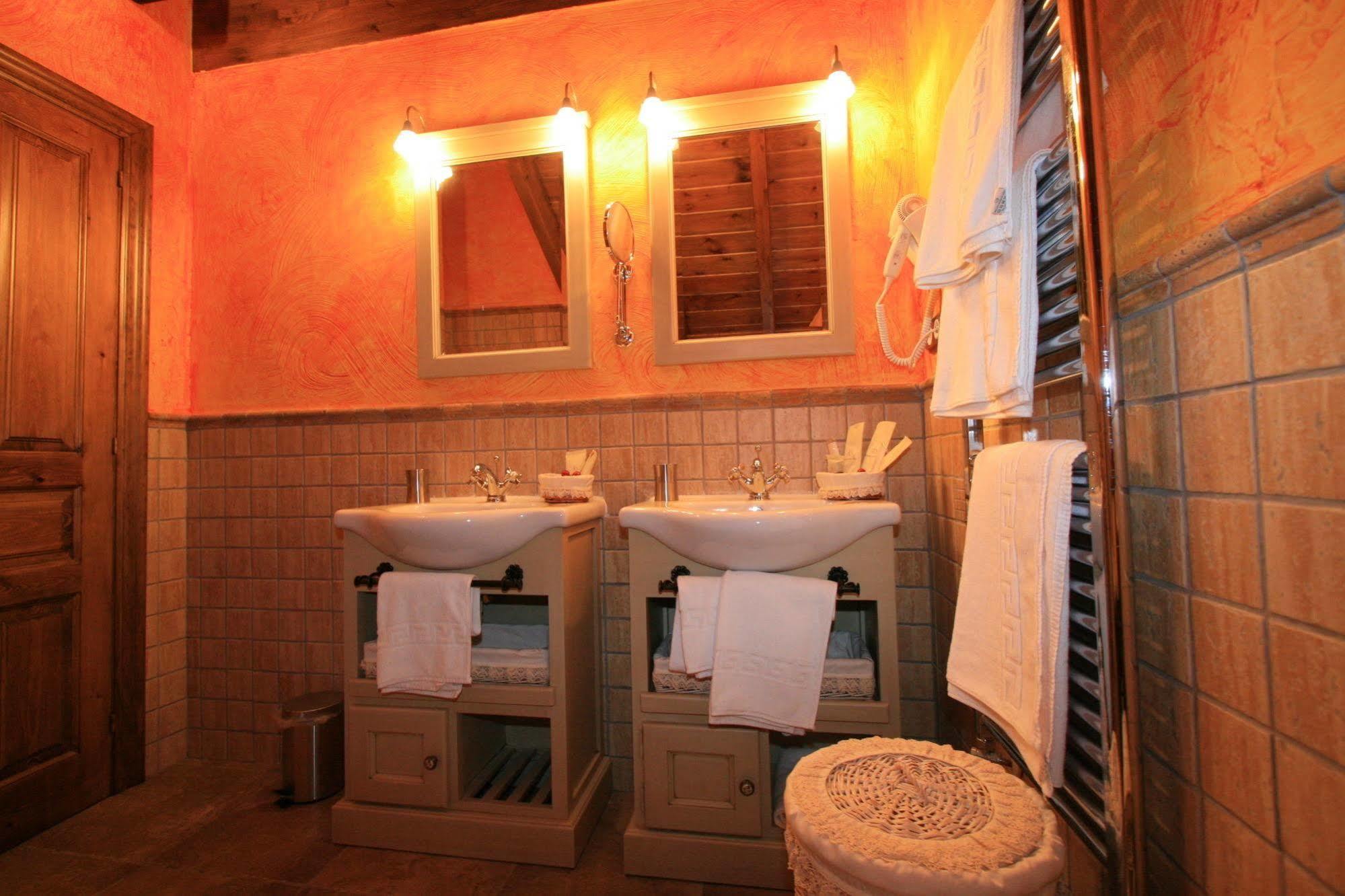 Posada-Spa Privilegio De Vara Noja Buitenkant foto